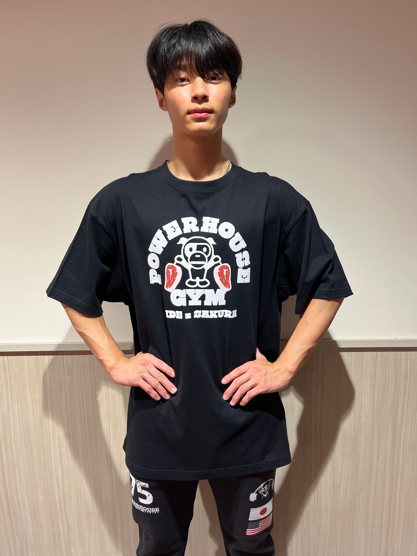 パワーハウスジムさくらミートTシャツ